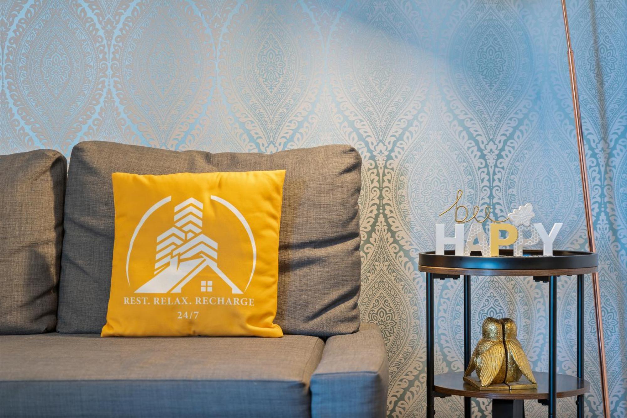 247 Serviced Accommodation In Telford 2 Bedroom Apartment Exterior foto